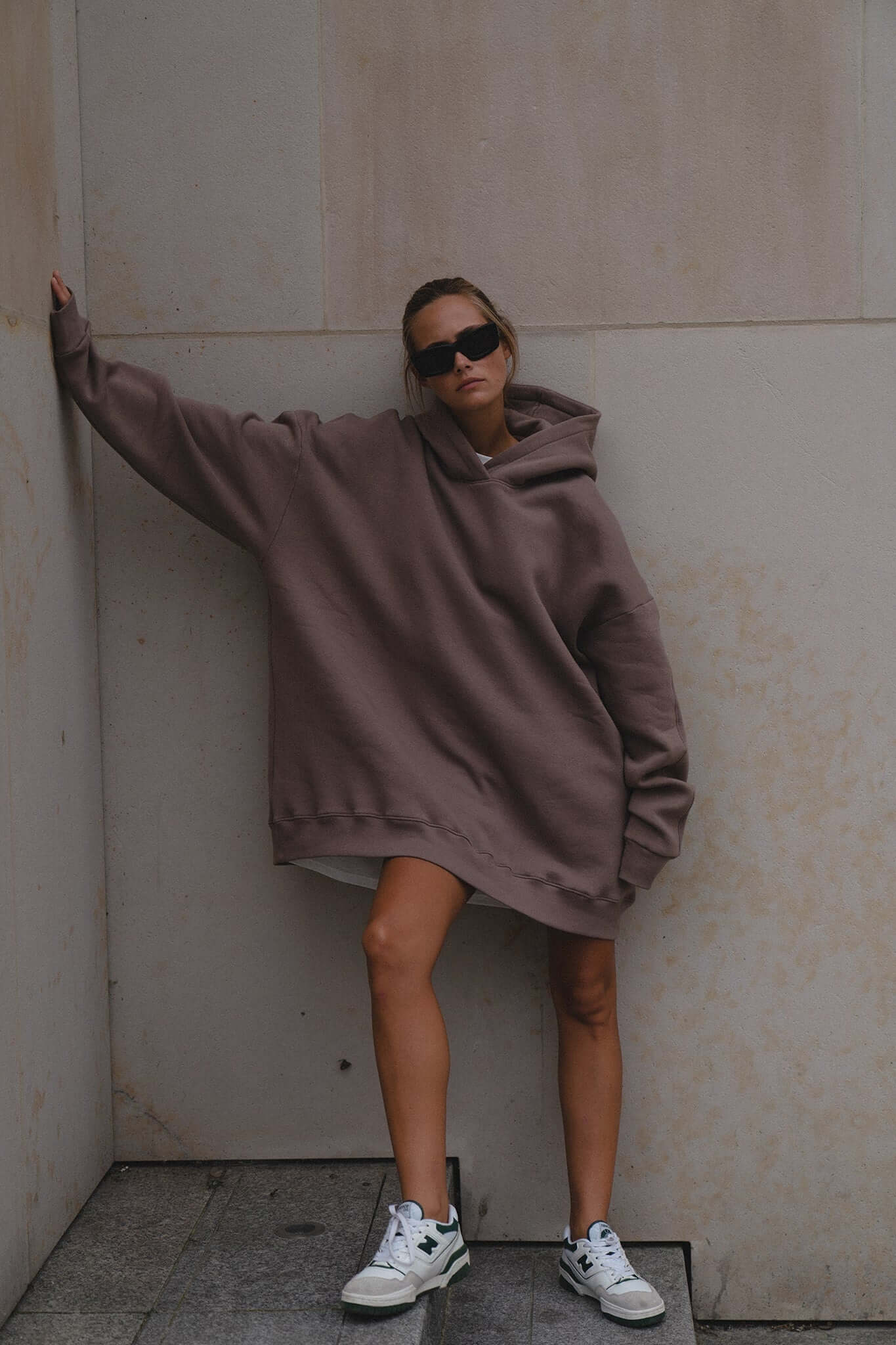 Bluza oversize z kapturem Deep Taupe